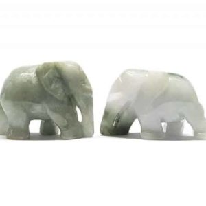 Elefant aus Jade, Glückselefant, 35x25mm, grünlich-grau.