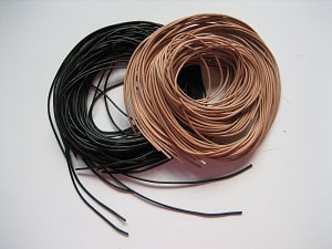 Ziegenrundlederband 100 cm, schwarz und hellbraun