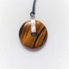 Halskette mit Donut Tigerauge, Stiftdonuthalter 925 Silber und Ziegenrundlederhalsband schwarz