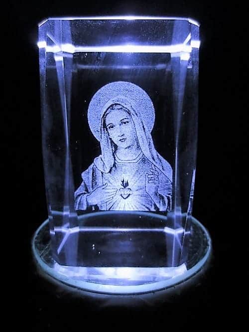 Kristallblock-3D-Laser Maria, 5x5x8 cm