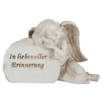 Schlafender Engel umarmt ein Gedenkstein mit auf Inschrift: "In liebevoller Erinnerung".